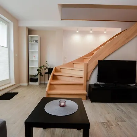 Apartamento Family House With Backyard Gdynia Exterior foto